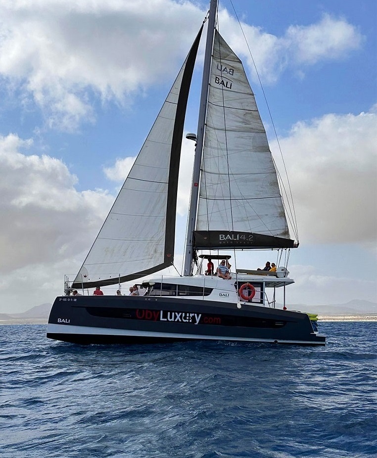 Sail in luxury: experience Oby Luxury sailing tour